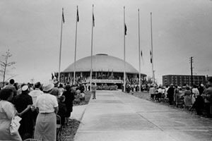 Richmond Times-Dispatch, Civil War Centennial Center, Downtown Richmond, 1962. Courtesy of the Valentine Richmond History Center. Richmond Times-Dispatch, Civil War Centennial Center, Downtown Richmond, 1962. Courtesy of the Valentine Richmond History Center.