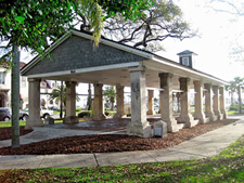 Figure 3. Holly Goldstein, Public Market in the Plaza de la Constitución, three views, St. Augustine, Florida, 2012. Figure 3. Holly Goldstein, Public Market in the Plaza de la Constitución, three views, St. Augustine, Florida, 2012.