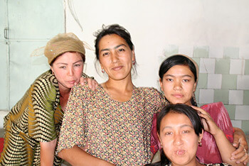 Mary E. Frederickson, Women weavers in the New Global South, Margilan, Uzbekistan, 2006. Mary E. Frederickson, Women weavers in the New Global South, Margilan, Uzbekistan, 2006.
