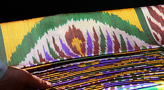 Mary E. Frederickson, Fabric woven on Draper automatic looms, Margilan, Uzbekistan, 2006. Mary E. Frederickson, Fabric woven on Draper automatic looms, Margilan, Uzbekistan, 2006.
