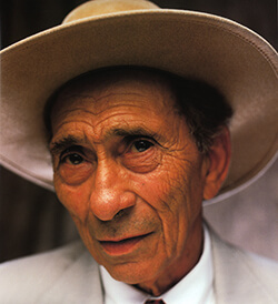 Neil Alexander, Earl Barthé, New Orleans, Louisiana, 2002. © Neil Alexander/neilphoto.com Neil Alexander, Earl Barthé, New Orleans, Louisiana, 2002. © Neil Alexander/neilphoto.com