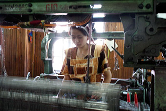 Mary E. Frederickson, Margilan Weave Room, Uzbekistan, 2006. Mary E. Frederickson, Margilan Weave Room, Uzbekistan, 2006.