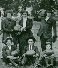 Arthur Keller, Display of pumpkin harvest, Mountain Home, Baxter County, Arkansas, early twentieth century. Keller-Butcher Collection, University of Central Arkansas Archives. Arthur Keller, Display of pumpkin harvest, Mountain Home, Baxter County, Arkansas, early twentieth century. Keller-Butcher Collection, University of Central Arkansas Archives.