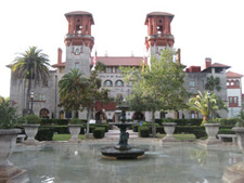 Figure 42. Holly Goldstein, Former Hotel Alcazar, now City Hall and Lightner Museum, St. Augustine, Florida, 2012. Figure 42. Holly Goldstein, Former Hotel Alcazar, now City Hall and Lightner Museum, St. Augustine, Florida, 2012.