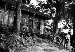 Todd Webb. Richard Leacock filming a scene from Louisiana Story, Weeks Island, Louisiana, c. 1947. Courtesy of Standard Oil of New Jersey Collection, Special Collections, University of Louisville. Todd Webb. Richard Leacock filming a scene from Louisiana Story, Weeks Island, Louisiana, c. 1947. Courtesy of Standard Oil of New Jersey Collection, Special Collections, University of Louisville.