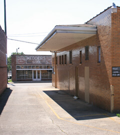 Former Greyhound terminal, downtown Anniston, Alabama, 2009. Former Greyhound terminal, downtown Anniston, Alabama, 2009.