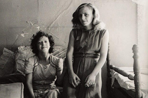 John Cohen, Two women, KY, 1959 John Cohen, Two women, KY, 1959
