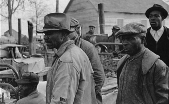 Arthur Rothstein, Evicted sharecroppers along Highway 60, New Madrid County, Missouri, January 1939, FSA-OWI Collection, Library of Congress, LC-USF33- 002923-M5. Arthur Rothstein, Evicted sharecroppers along Highway 60, New Madrid County, Missouri, January 1939, FSA-OWI Collection, Library of Congress, LC-USF33- 002923-M5.