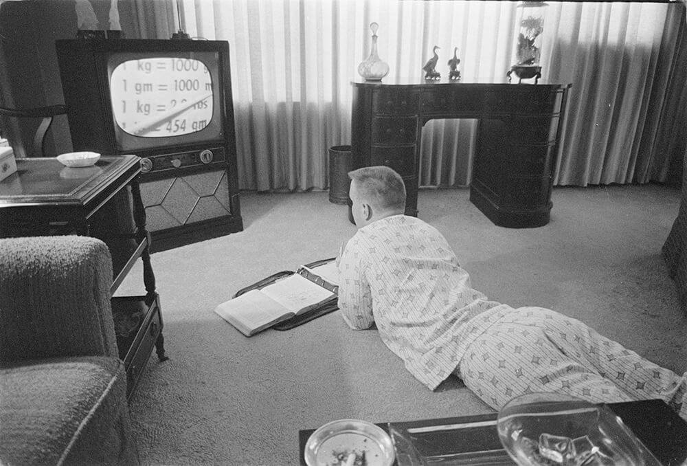 Students being educated via television during the period that the Little Rock schools were closed to avoid desegregation, Little Rock, Arkansas, September 1958. Photograph by Thomas J. O'Halloran. Courtesy of the Library of Congress Prints and Photographs Division, loc.gov/item/2003654356.