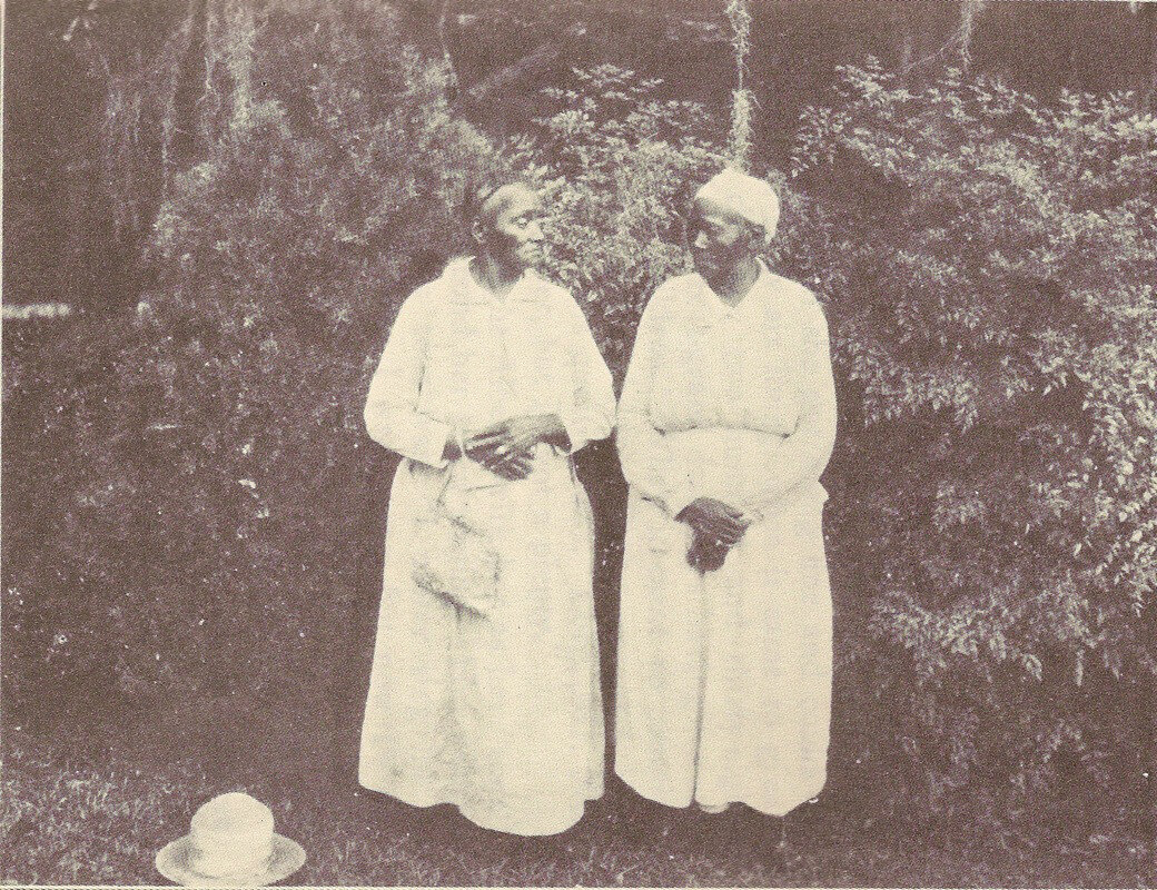 Alberta Bradford and Becky Elzy, Avery Island, Louisiana, ca. 1933. Photo courtesy of E. A. McIlhenny Enterprises, Inc. Reproduced from Joshua Clegg Caffery's John and Alan Lomax in Louisiana, 1934 project. Alberta Bradford and Becky Elzy, Avery Island, Louisiana, ca. 1933. Photo courtesy of E. A. McIlhenny Enterprises, Inc. Reproduced from Joshua Clegg Caffery's John and Alan Lomax in Louisiana, 1934 project.