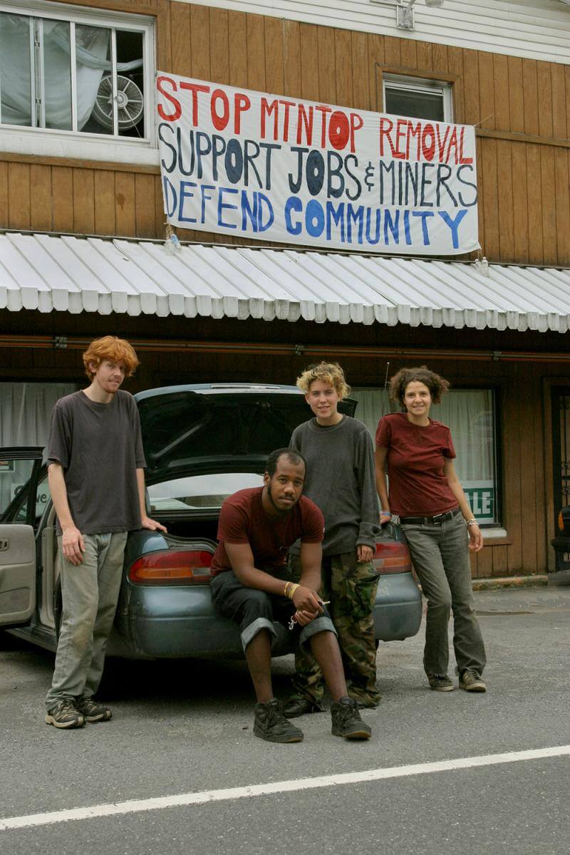 Environmental activist volunteers. Raleigh County, WV, 2005. Environmental activist volunteers. Raleigh County, WV, 2005.