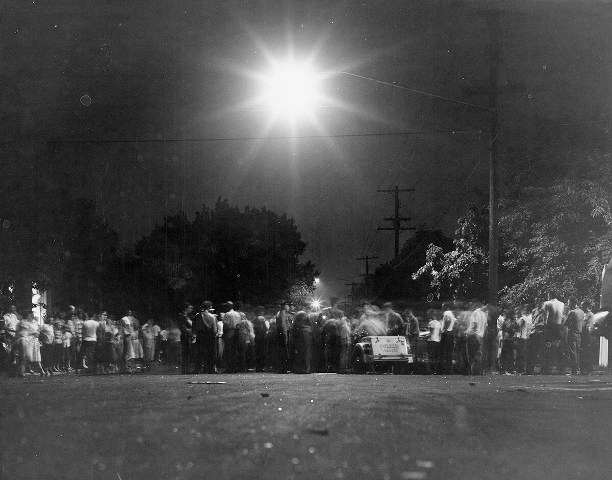 Crowd in the street near Hattie Cotton after the bombing, Nashville, TN, September 1957. © Nashville Public Library. Crowd in the street near Hattie Cotton after the bombing, Nashville, TN, September 1957. © Nashville Public Library.
