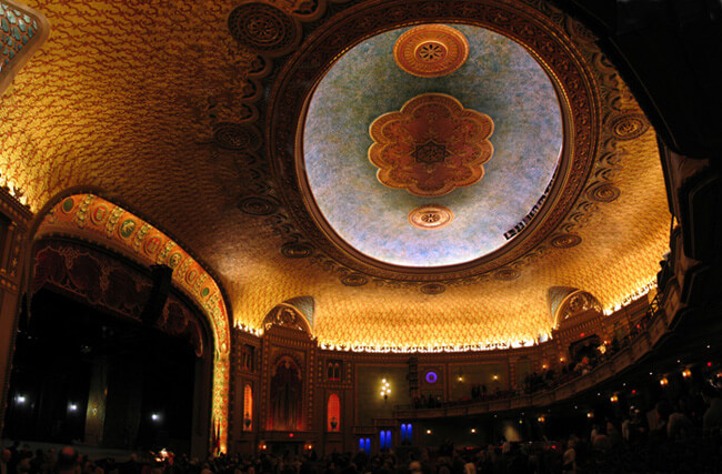 Richard Brooks, Tennessee Theatre, Knoxville, Tennessee, 2005. Richard Brooks, Tennessee Theatre, Knoxville, Tennessee, 2005.