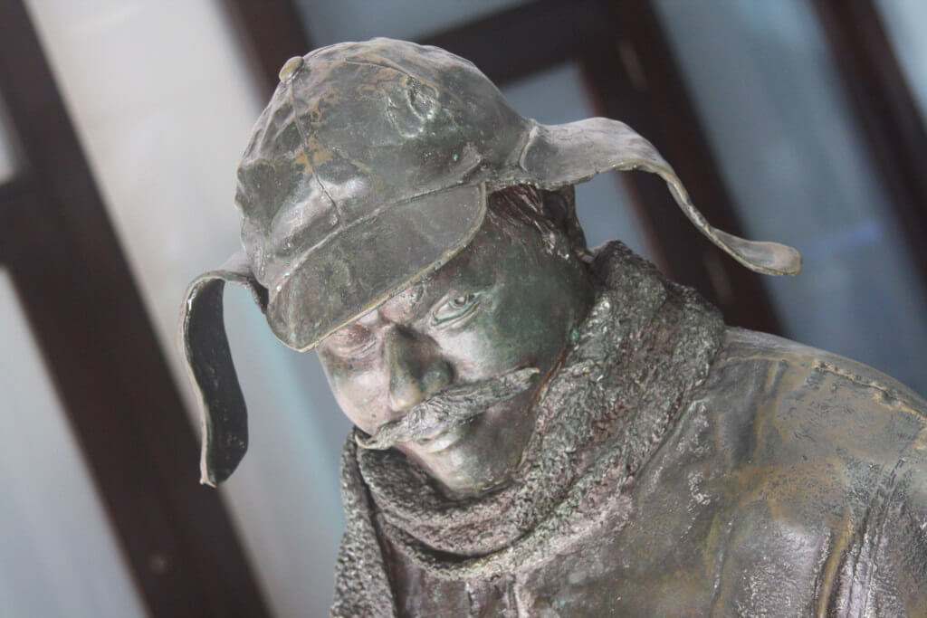 Statue of Ignatius J. Reilly from A Confederacy of Dunces, New Orleans, Louisiana, January 8, 2011. Photograph by Flickr user Todd Murray. Creative Commons license CC BY-NC 2.0.