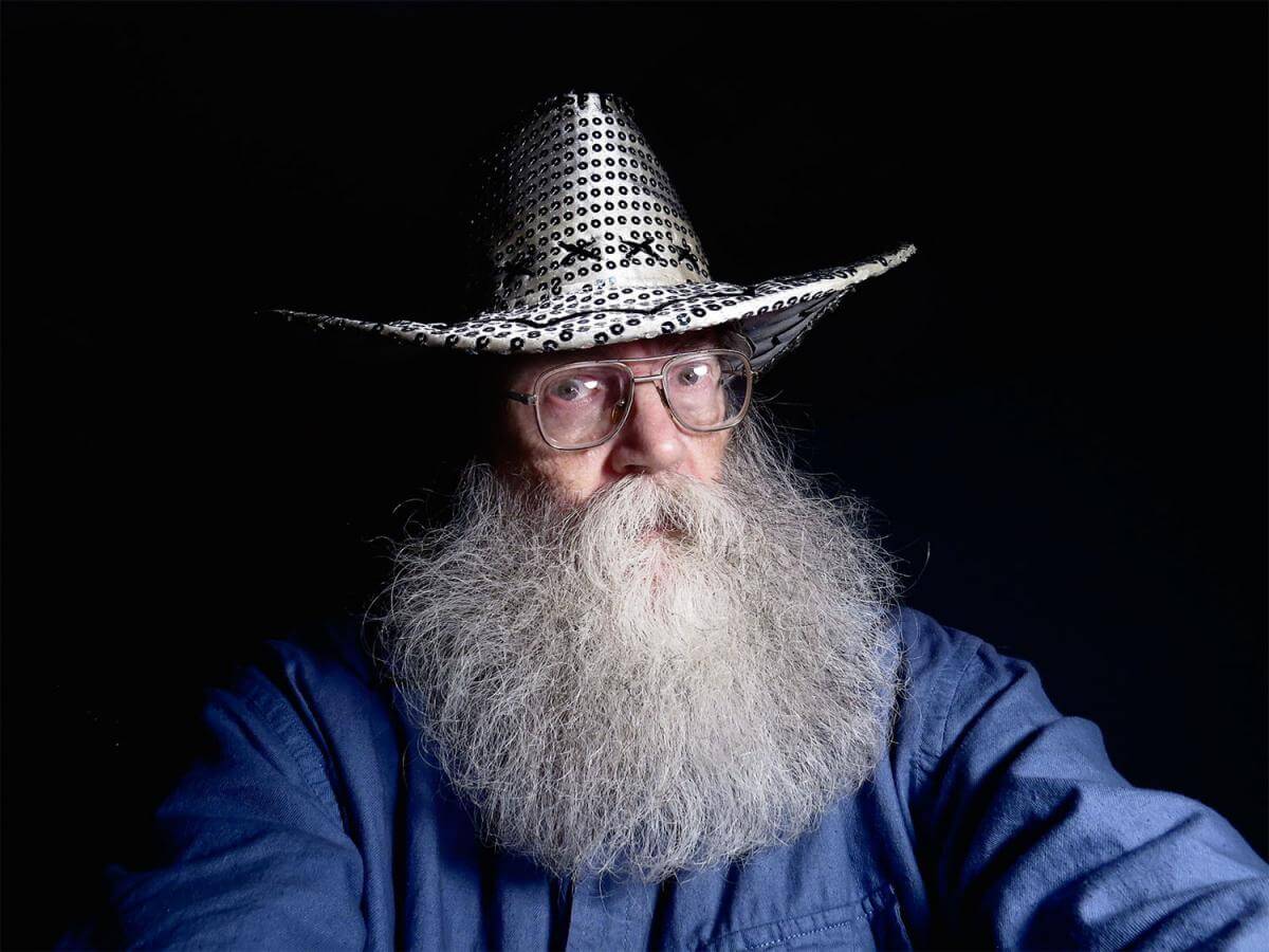 Figure 12: Logan, Hocking County, Ohio, November 23, 2015. Photograph by Gary Adcock. http://lookingatappalachia.org/ohio#/id/i10973931. Figure 12: Logan, Hocking County, Ohio, November 23, 2015. Photograph by Gary Adcock. http://lookingatappalachia.org/ohio#/id/i10973931.