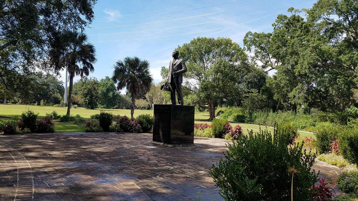 Denmark Vesey Monument, Hampton Park, Charleston, South Carolina, September 29, 2018. Photograph by Brenda J. Peart. Courtesy of Wikimedia Commons. Creative Commons license CC BY-SA 4.0. Denmark Vesey Monument, Hampton Park, Charleston, South Carolina, September 29, 2018. Photograph by Brenda J. Peart. Courtesy of Wikimedia Commons. Creative Commons license CC BY-SA 4.0.