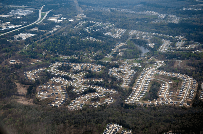 Suburbanizing Atlanta, Georgia, March 31, 2009. Photograph by Maik. Courtesy of Maik, CC BY-ND. Suburbanizing Atlanta, Georgia, March 31, 2009. Photograph by Maik. Courtesy of Maik, CC BY-ND.